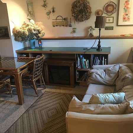לינה וארוחת בוקר Bainbridge Island Holly Lane Gardens מראה חיצוני תמונה